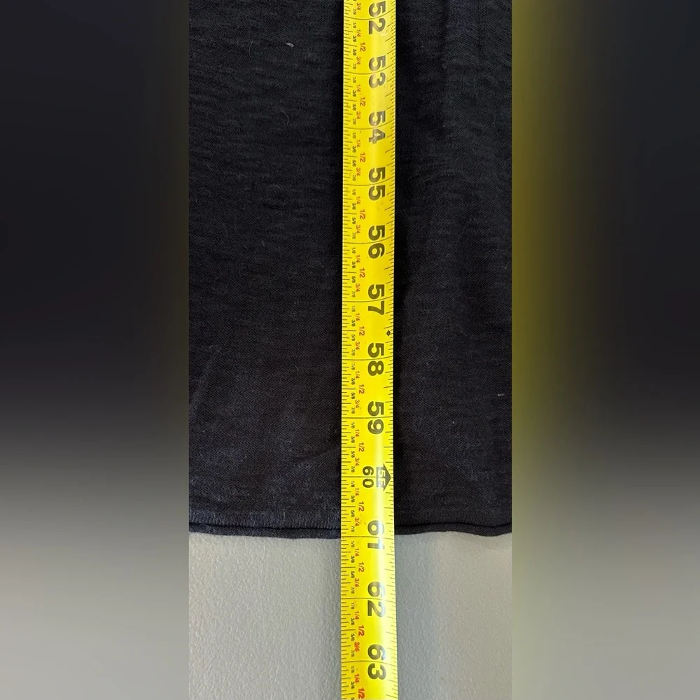 Calvin Klein Black Fully Lined Wool Coat with Snap Closure & Tied Waist. Size 6 - Picture 5 of 9